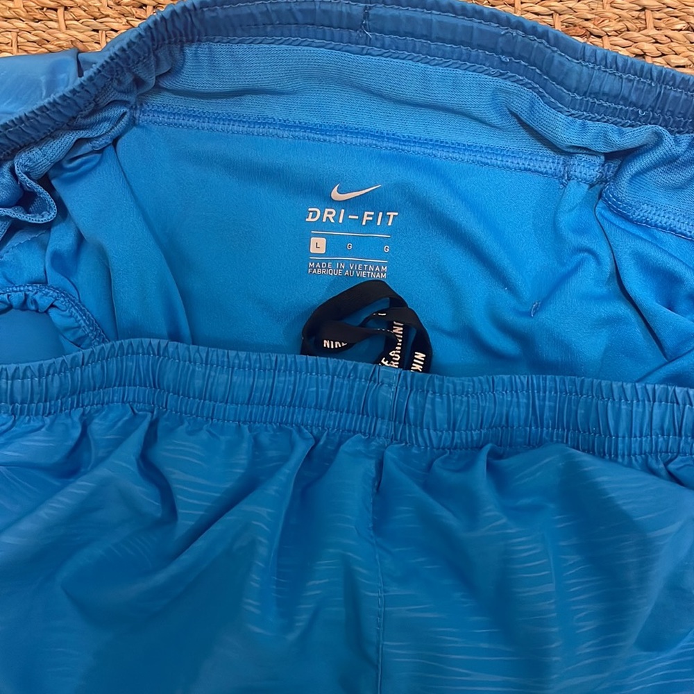 Nike Women’s Dri-Fit Running Short, blue Large - Picture 4 of 4
